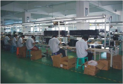 廠家直銷新款7寸車載顯示器，廣州市車視界電子科技優(yōu)質(zhì)通訊產(chǎn)品